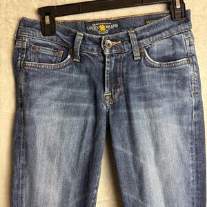 Lucky 🍀 Brand Size 0/25 Mid Rise Sweet N Straight Distressed Women’s Jeans